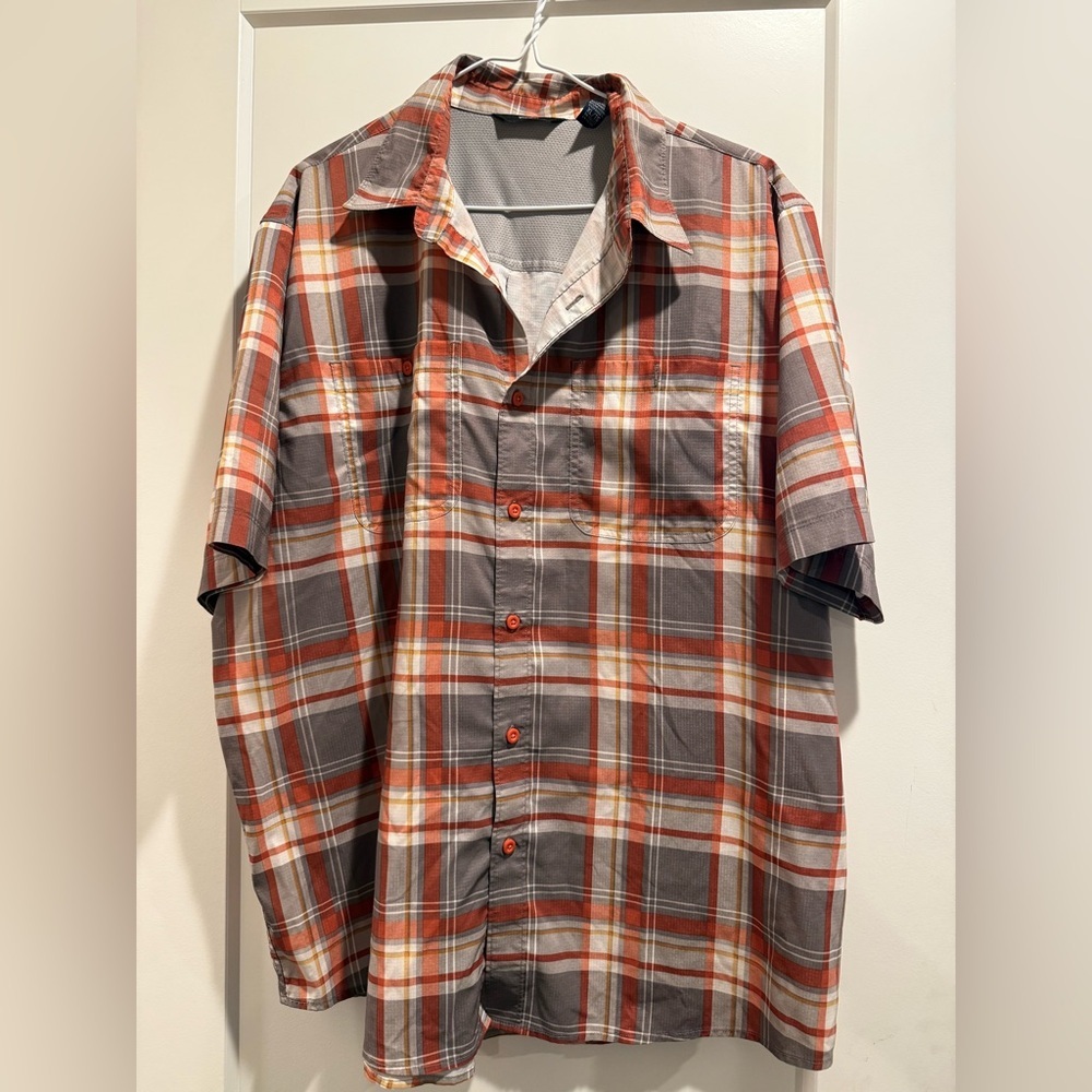Wrangler Plaid Short Sleeve Button-Up‎ Shirt